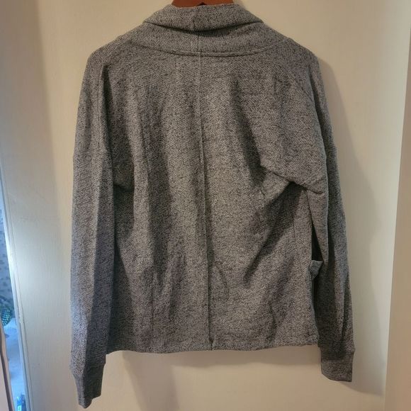 NEW Urban Outfitters•Kimchi Blue Open Waterfall Cotton Cardigan Sweater - Picture 4 of 10